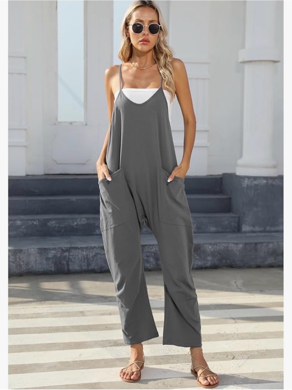 Women’s Loose Fit Jumpsuit Romper – Size Small – Adjustable Straps & Pockets